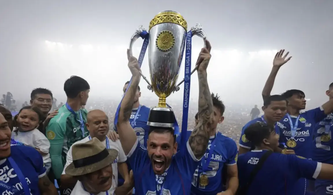 Tyronne Del Pino dinobatkan sebagai pemain terbaik Liga 1