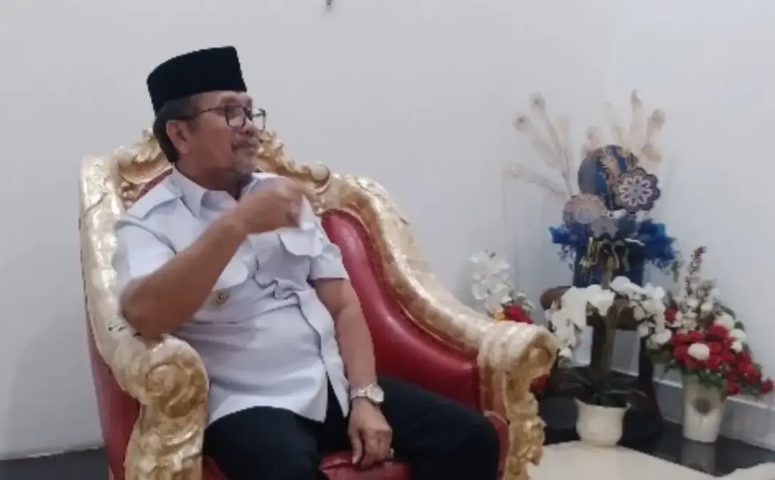 Bupati Cirebon Imron wajibkan ASN jaga kebersihan kantor
